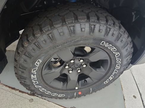 New 2026 RAM 1500 Warlock AWD/4WD image 17