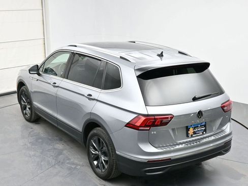Used 2024 Volkswagen Tiguan SE image 33
