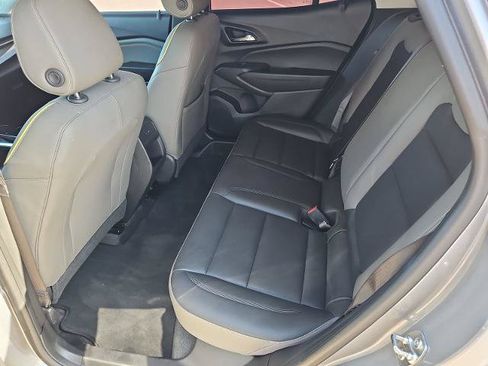Certified 2025 Chevrolet Trax ACTIV w/ Sunroof Package FWD image 23