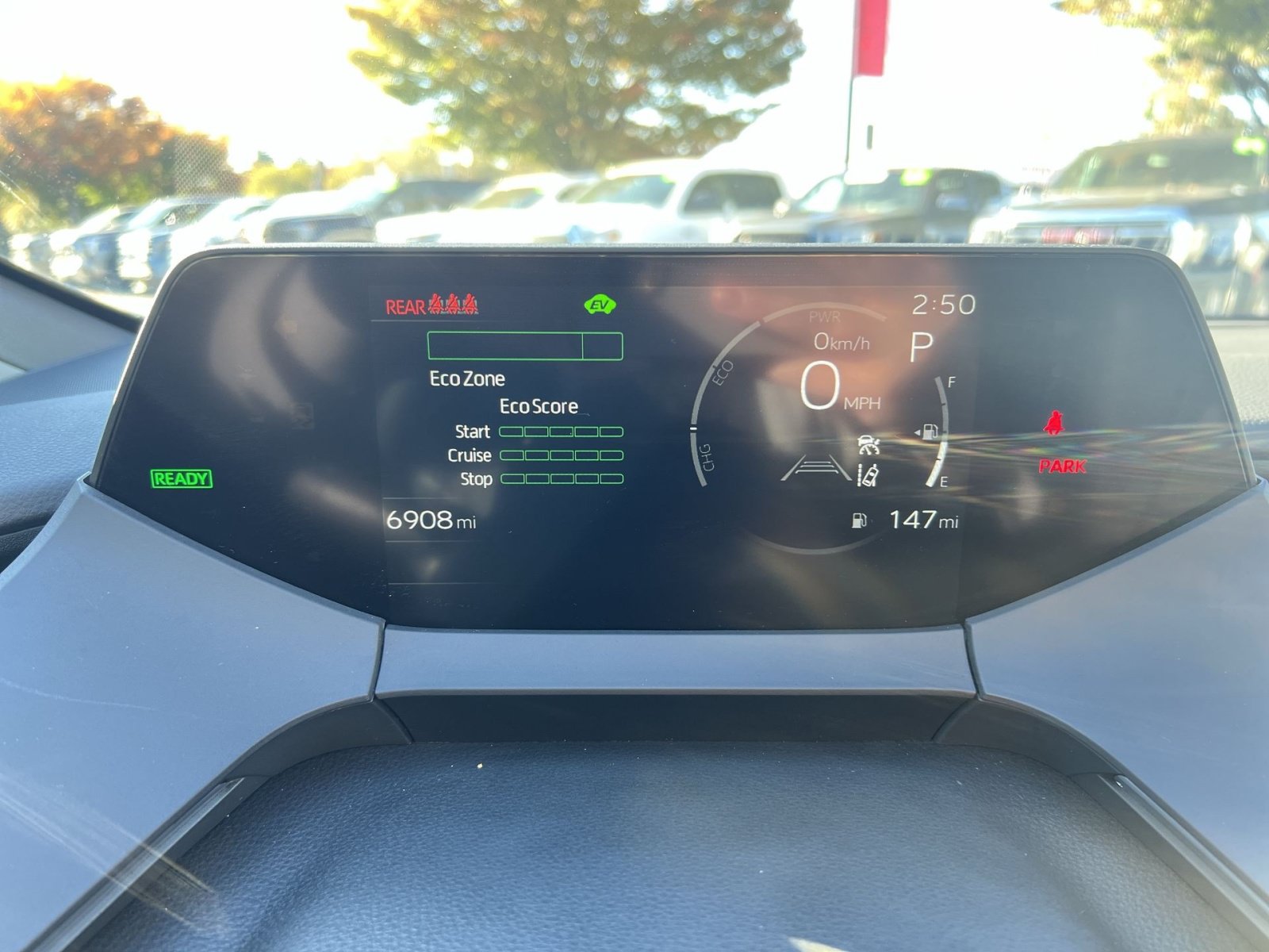 Used 2025 Toyota Prius XLE AWD/4WD image 17