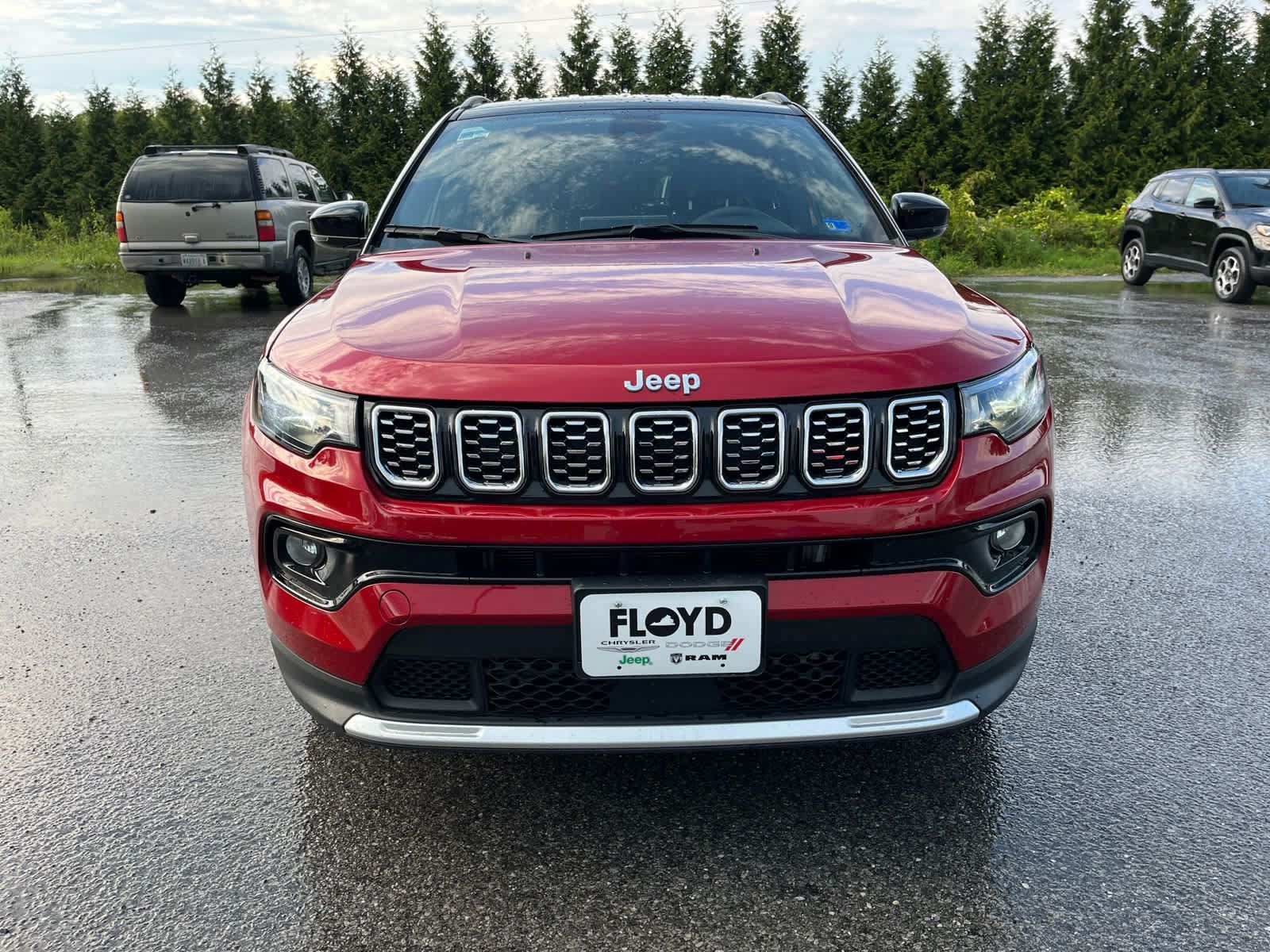 Used 2025 Jeep Compass Limited AWD/4WD image 8