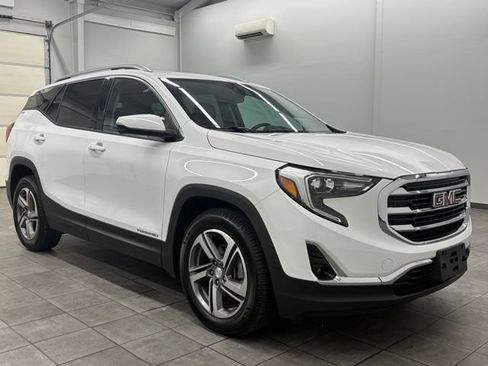 Used 2021 GMC Terrain SLT w/ Infotainment Package II FWD image 1