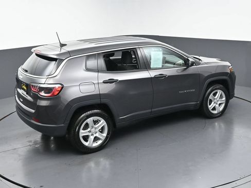 Used 2023 Jeep Compass Sport AWD/4WD image 38