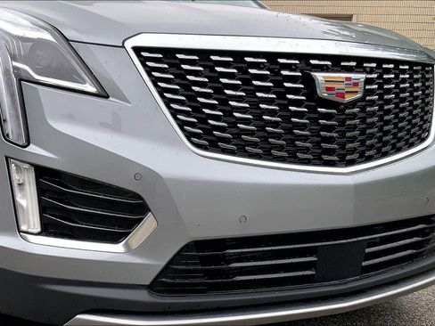 Certified 2025 Cadillac XT5 Premium Luxury w/ Technology Package AWD/4WD image 30