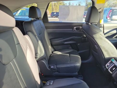 New 2026 Kia Sorento EX image 31