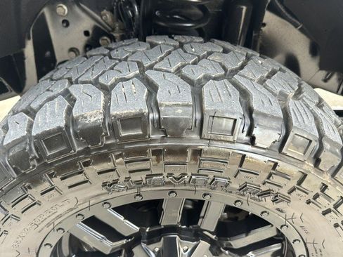 Used 2022 Ford F250 XLT w/ FX4 Off-Road Package image 23