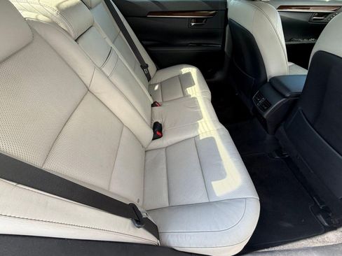 Used 2013 Lexus ES 350 w/ Luxury Pkg image 33