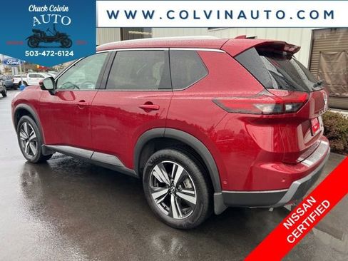 Certified 2025 Nissan Rogue SL image 11