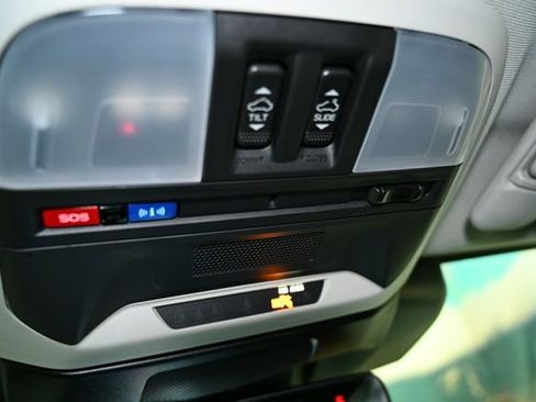 Certified 2025 Subaru Crosstrek 2.5i Limited w/ Popular Package #3A image 40