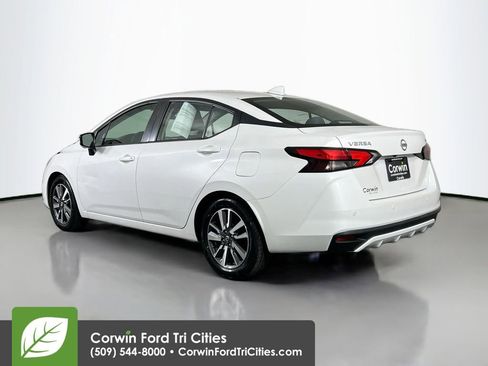 Used 2020 Nissan Versa SV image 11