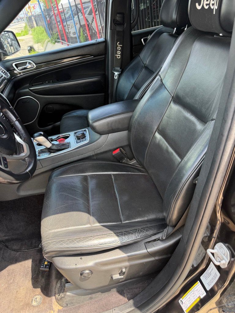 Used 2016 Jeep Grand Cherokee High Altitude AWD/4WD image 17