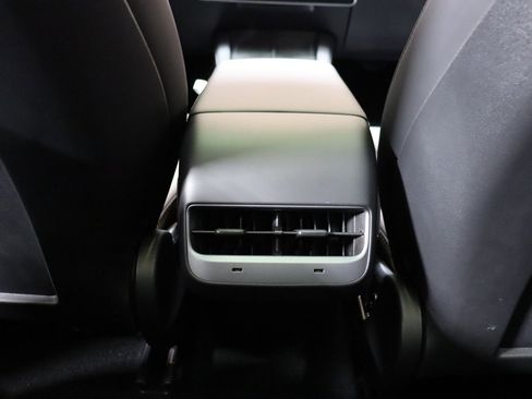 Used 2023 Tesla Model 3 Standard Range image 45