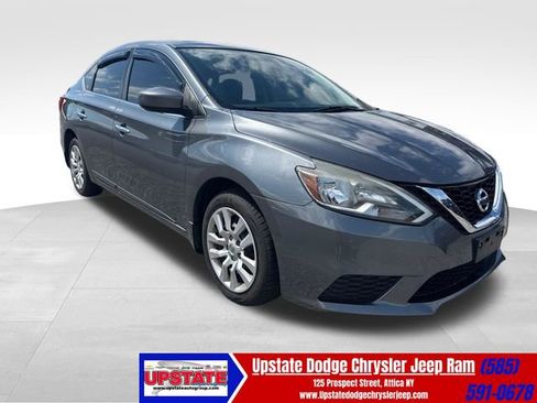Used 2018 Nissan Sentra SV w/ Premium Package (P01) FWD image 1