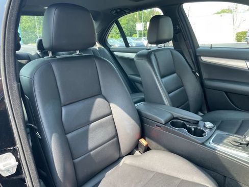 Used 2014 Mercedes-Benz C 300 4MATIC Sedan image 39