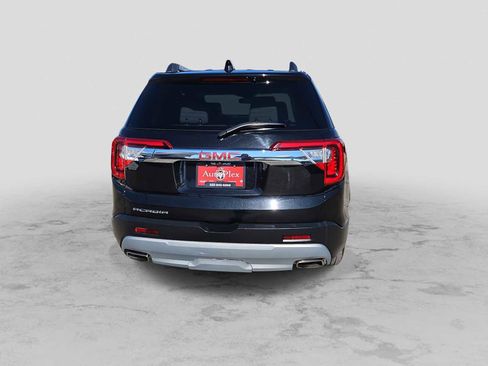 Used 2023 GMC Acadia SLT image 7