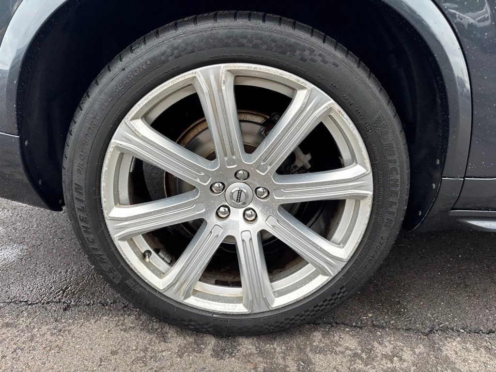 Used 2017 Volvo XC90 T6 Inscription w/ Vision Package AWD/4WD image 9