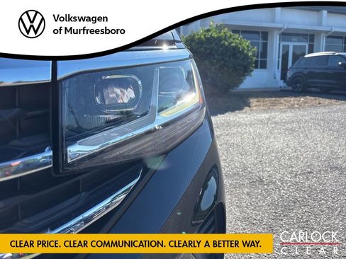 Certified 2023 Volkswagen Atlas SE w/ Panoramic Sunroof Package FWD image 11
