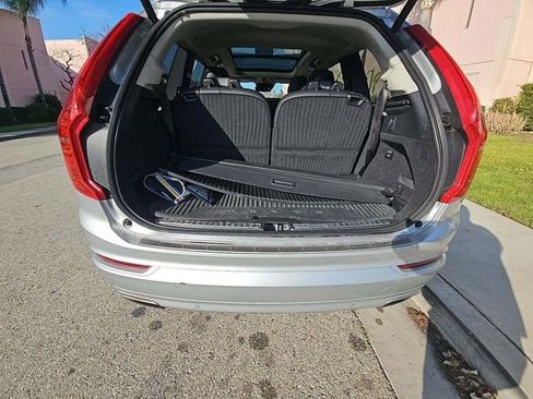 Used 2016 Volvo XC90 T6 Momentum w/ Protection Package Plus image 17