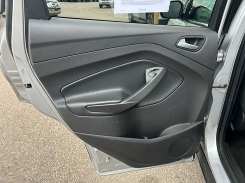 Used 2018 Ford Escape SE image 13