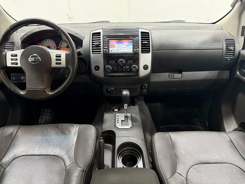 Used 2020 Nissan Frontier PRO-4X w/ Pro-4x Utility Package image 7