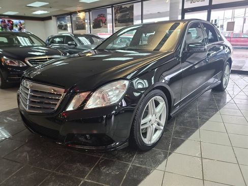 Used 2011 Mercedes-Benz E 350 Sedan image 1