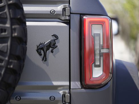 Used 2022 Ford Bronco Wildtrak image 79