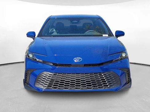 New 2026 Toyota Camry SE w/ Convenience Package image 2