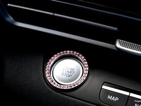 Used 2023 Hyundai Elantra SEL w/ Convenience Package image 17