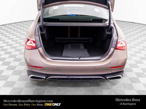 New 2026 Mercedes-Benz E 350 4MATIC Sedan image 36