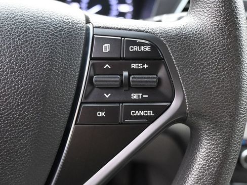 Used 2016 Hyundai Sonata SE FWD image 23