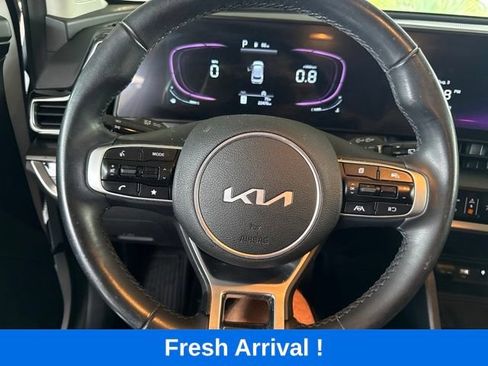 Used 2024 Kia Sportage EX FWD image 6