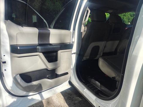 Used 2019 Ford F150 XL w/ Equipment Group 101A Mid AWD/4WD image 17