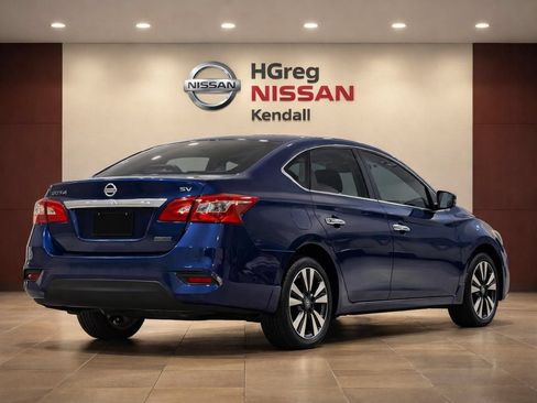 Used 2019 Nissan Sentra SV w/ Special Edition Package FWD image 3