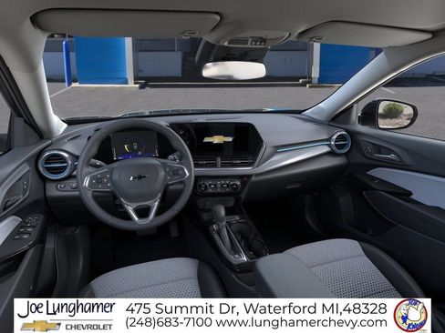 New 2026 Chevrolet Trax LT w/ Driver Confidence Package FWD image 15
