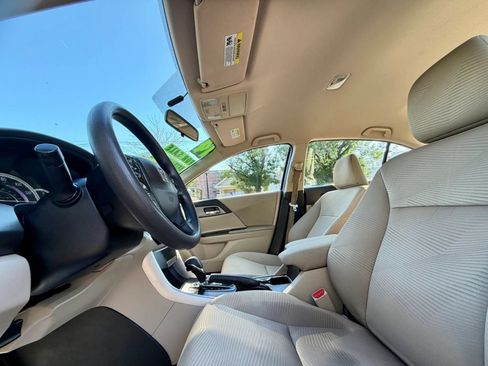 Used 2014 Honda Accord LX image 8