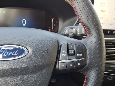 Used 2023 Ford Escape Active w/ Tech Pack #1 FWD image 21