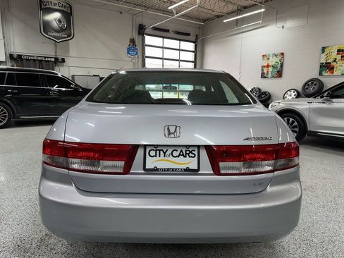 Used 2004 Honda Accord LX image 4