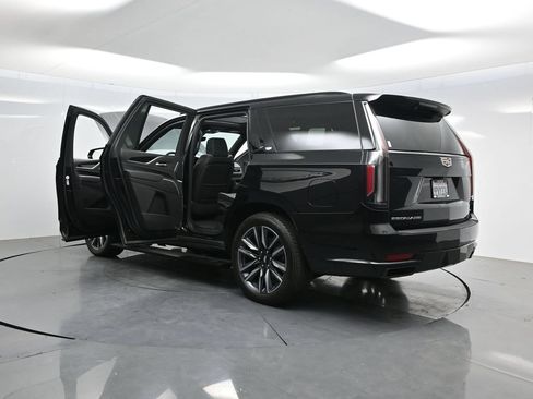 Used 2024 Cadillac Escalade Sport w/ Touring Package AWD/4WD image 53