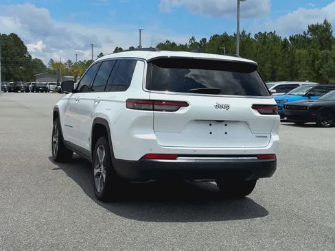 Used 2024 Jeep Grand Cherokee L Limited RWD image 7