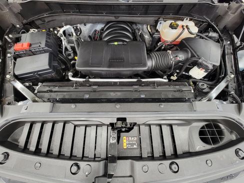 Used 2024 Chevrolet Silverado 1500 RST w/ Convenience Package II AWD/4WD image 9