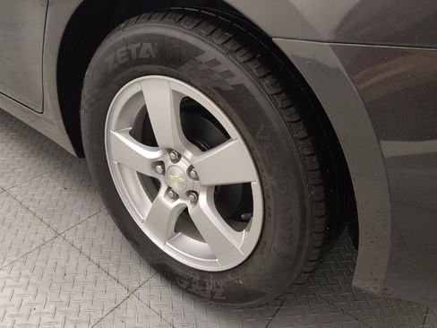 Used 2016 Chevrolet Cruze LT image 31