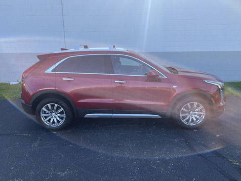 Used 2020 Cadillac XT4 Premium Luxury image 7