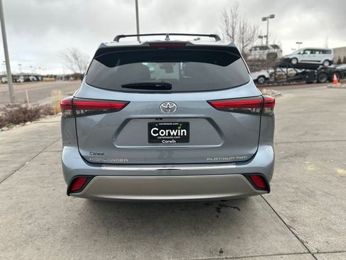 Used 2021 Toyota Highlander Platinum image 7