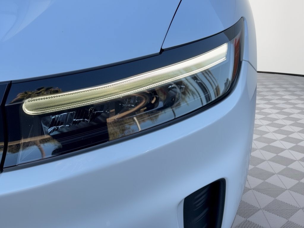 Certified 2024 Honda Prologue EX image 12