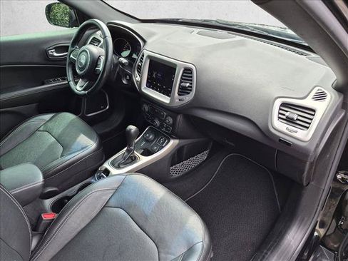 Used 2021 Jeep Compass Latitude w/ Sun and Sound Group AWD/4WD image 22