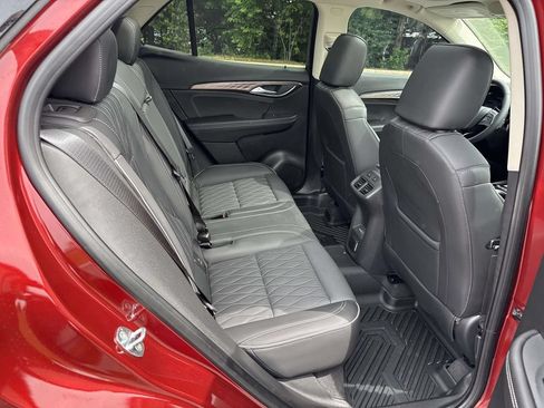 Used 2023 Buick Envision Avenir AWD/4WD image 11