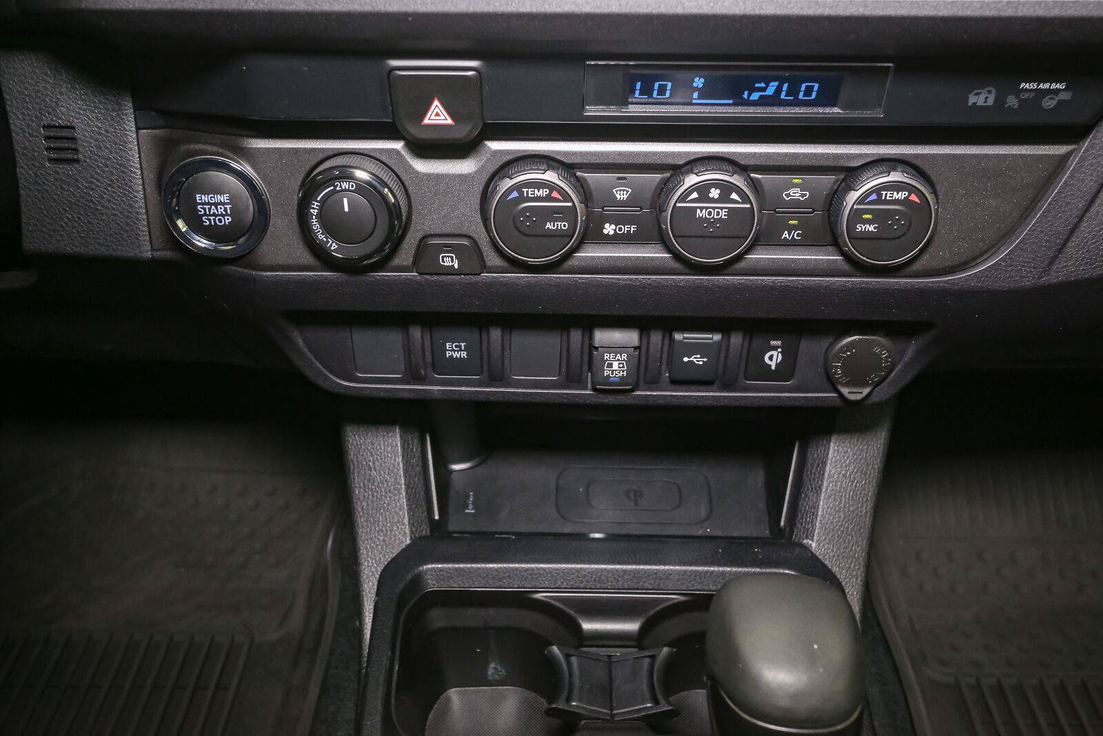Used 2023 Toyota Tacoma TRD Off-Road AWD/4WD image 29