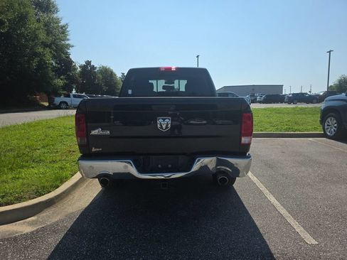 Used 2017 RAM 1500 Big Horn RWD image 5