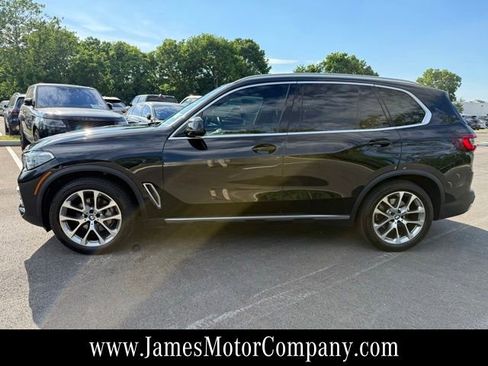 Used 2022 BMW X5 xDrive40i w/ Executive Package AWD/4WD image 8
