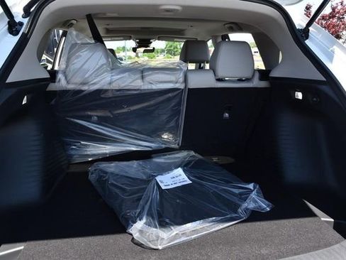 New 2026 Honda HR-V EX-L image 26